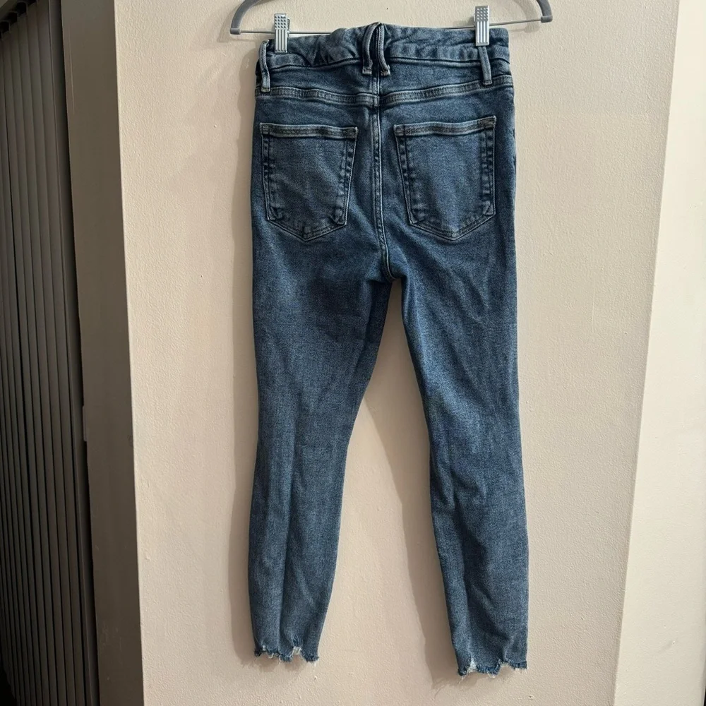 Good American Women’s Distressed Skinny Jeans Size 4/27